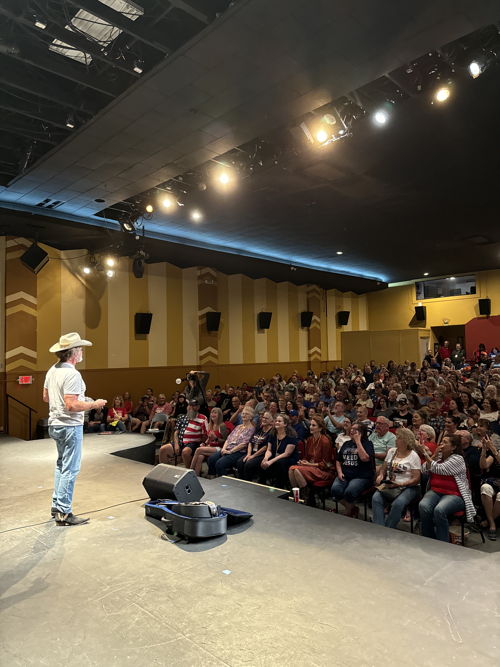 John Schneider at the historic Select Theater in Mineola, TX (July 4, 2024)