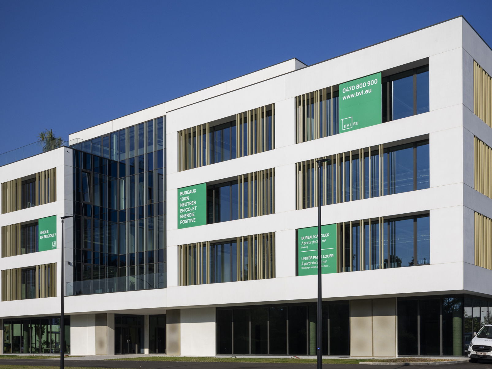 BVI.EU fait figure de modèle avec Europe 131, le premier immeuble de bureaux à énergie positive et neutre en CO₂ en Belgique