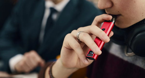RIVM: een op vijf vapers gestopt door smaakjesverbod - Ditjes en Datjes