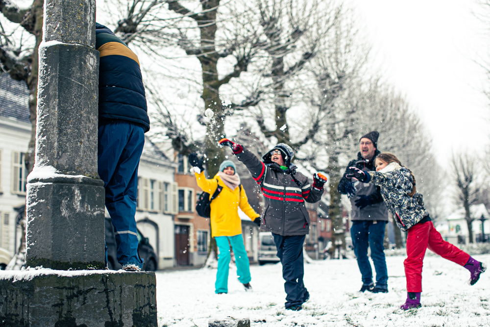 Sneeuwballengevecht in Ename
