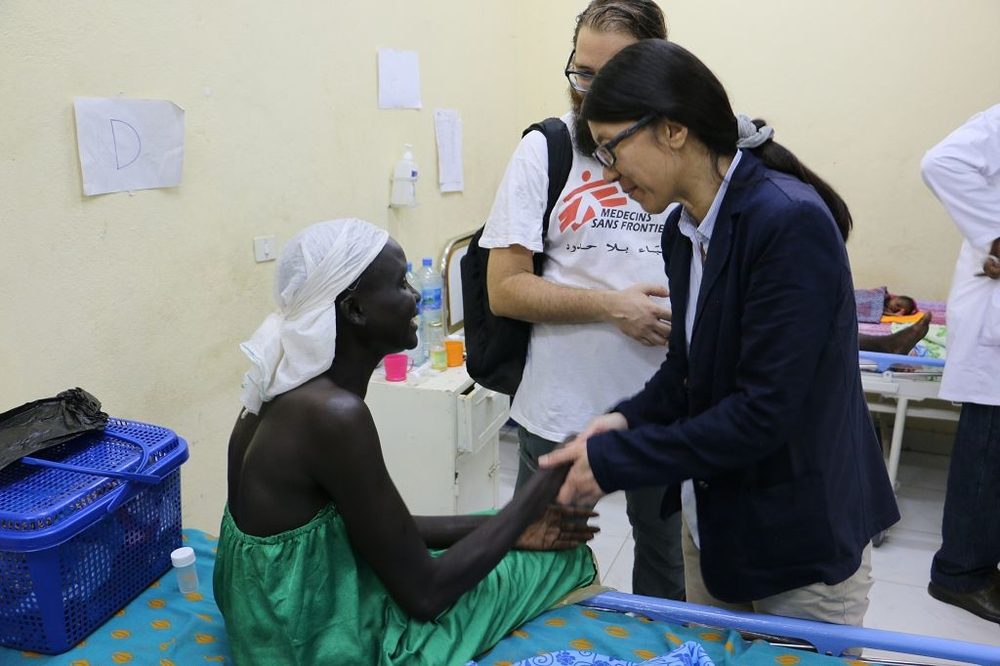 Dr. Joanne Liu, MSF international president, visited Gambella, Ethiopia, 11-13 March 2018. She met patients in Gambella General Hospital, in the regional capital, supported by MSF. This South Sudanese mother was referred from the Kule refugee camp. Photographer: Nicolas Guiral/MSF