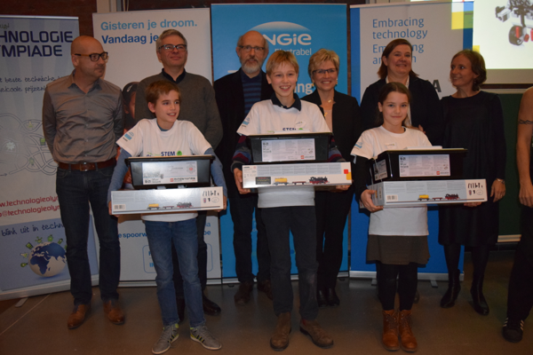 Timo, Karsten en Rosa winnen de Junior STEM Olympiade der lage landen