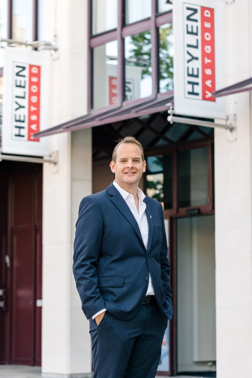 Sales Manager, Yves Vervliet
