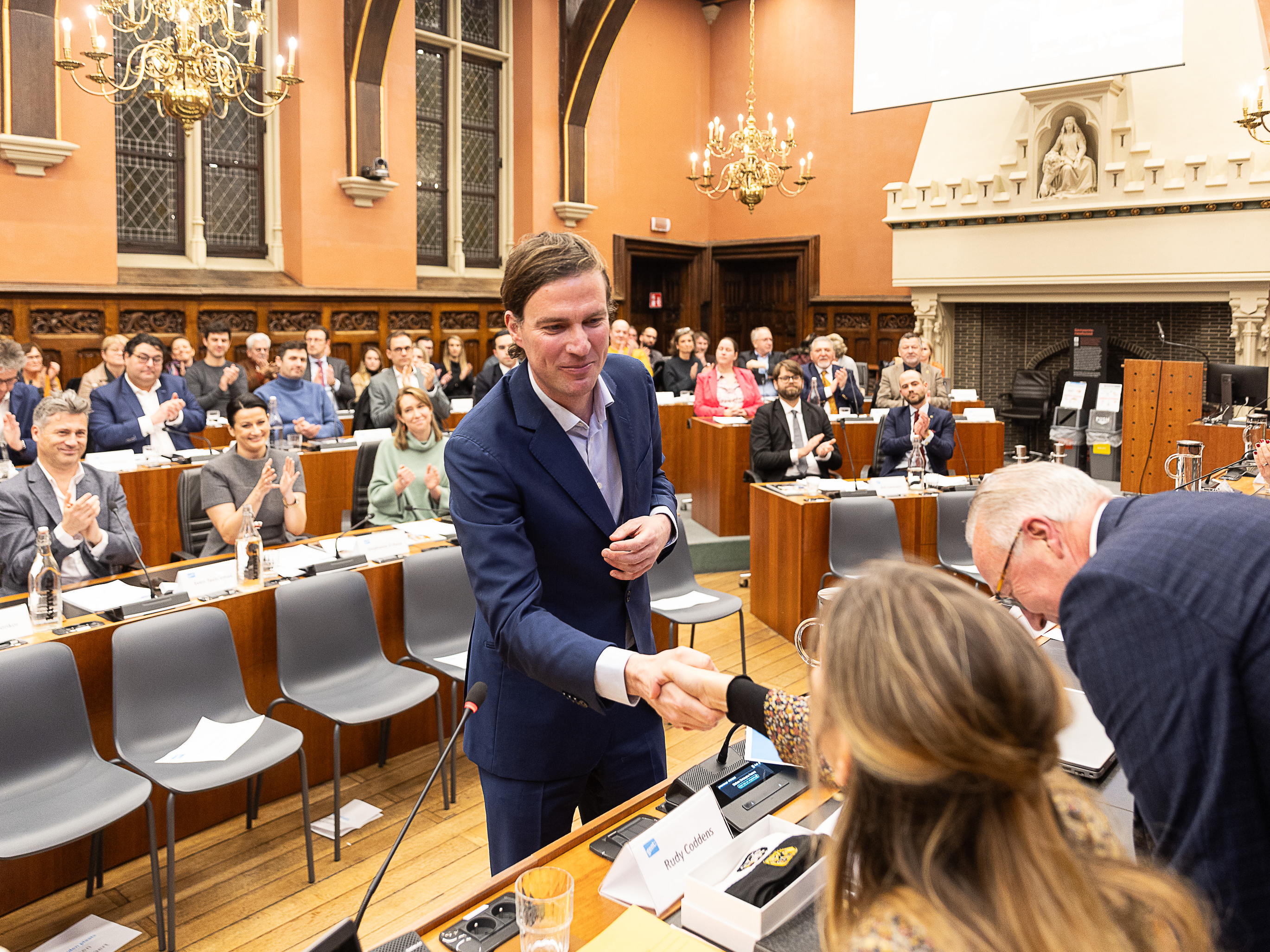 Bürgermeister von Gent zum Präsidenten des europäischen Städtenetzwerks gewählt