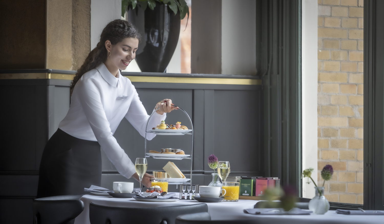 Afternoon Tea in het Clayton Amsterdam American