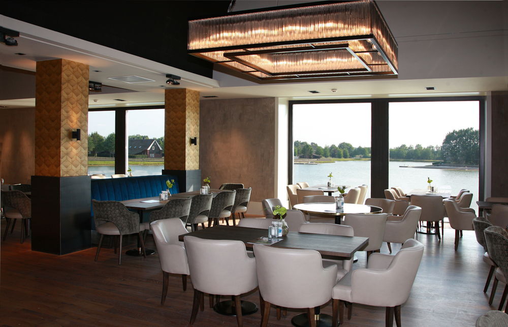 Das neue Restaurant Grand caf&eacute;