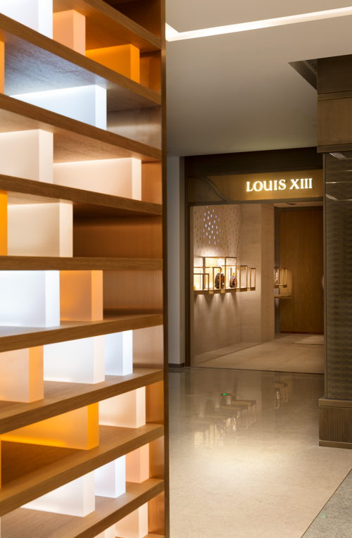 LOUIS XIII Boutique