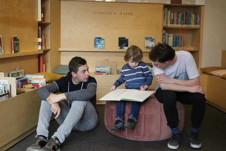 Boekenstoet Liedekerke, eerste editie