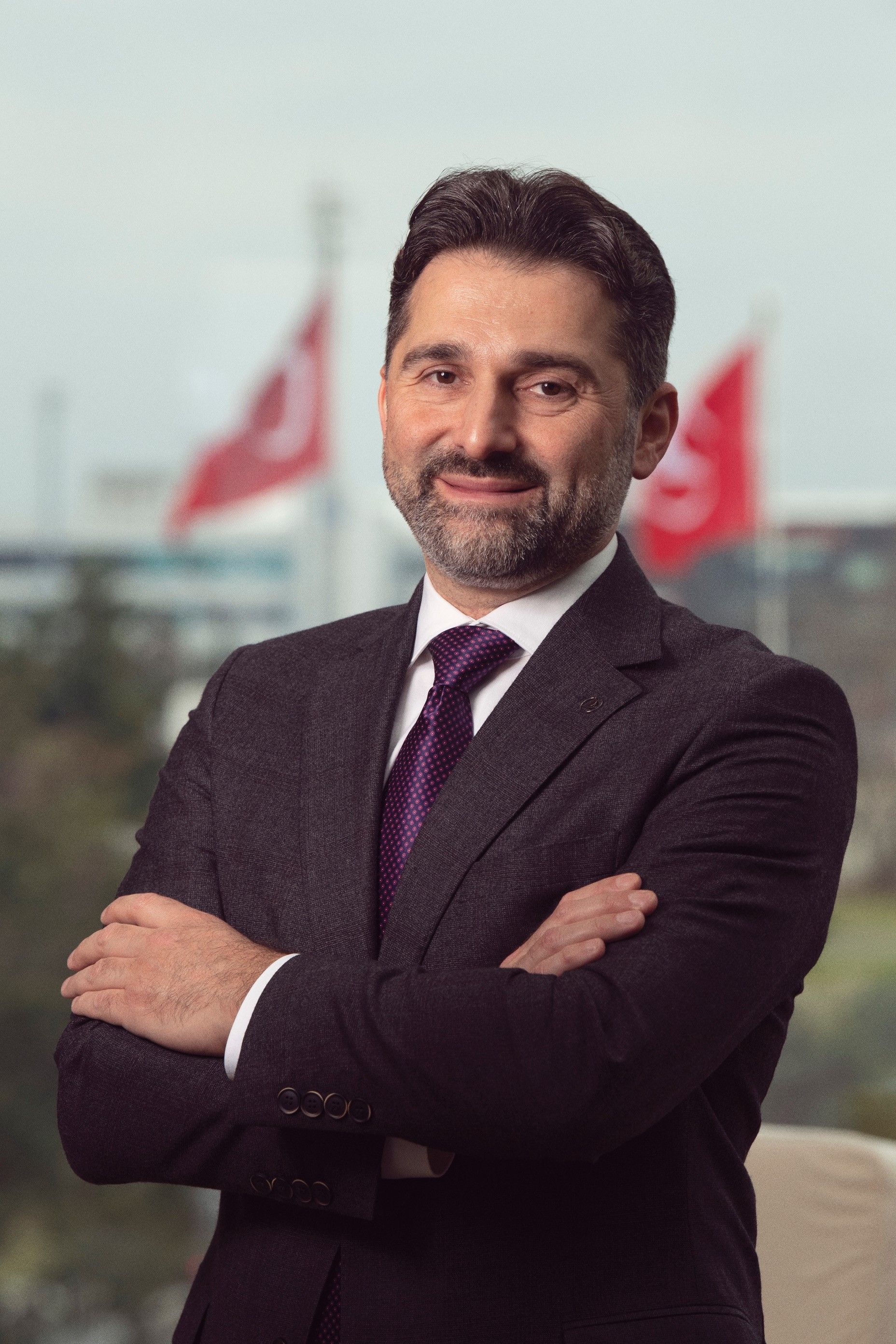 Prof. Asociado Murat Şeker, Director Financiero de Turkish Airlines y Miembro del Consejo y del Comité Ejecutivo