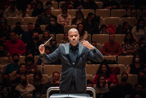 Daniel Bartholomew-Poyser conducting the TSO