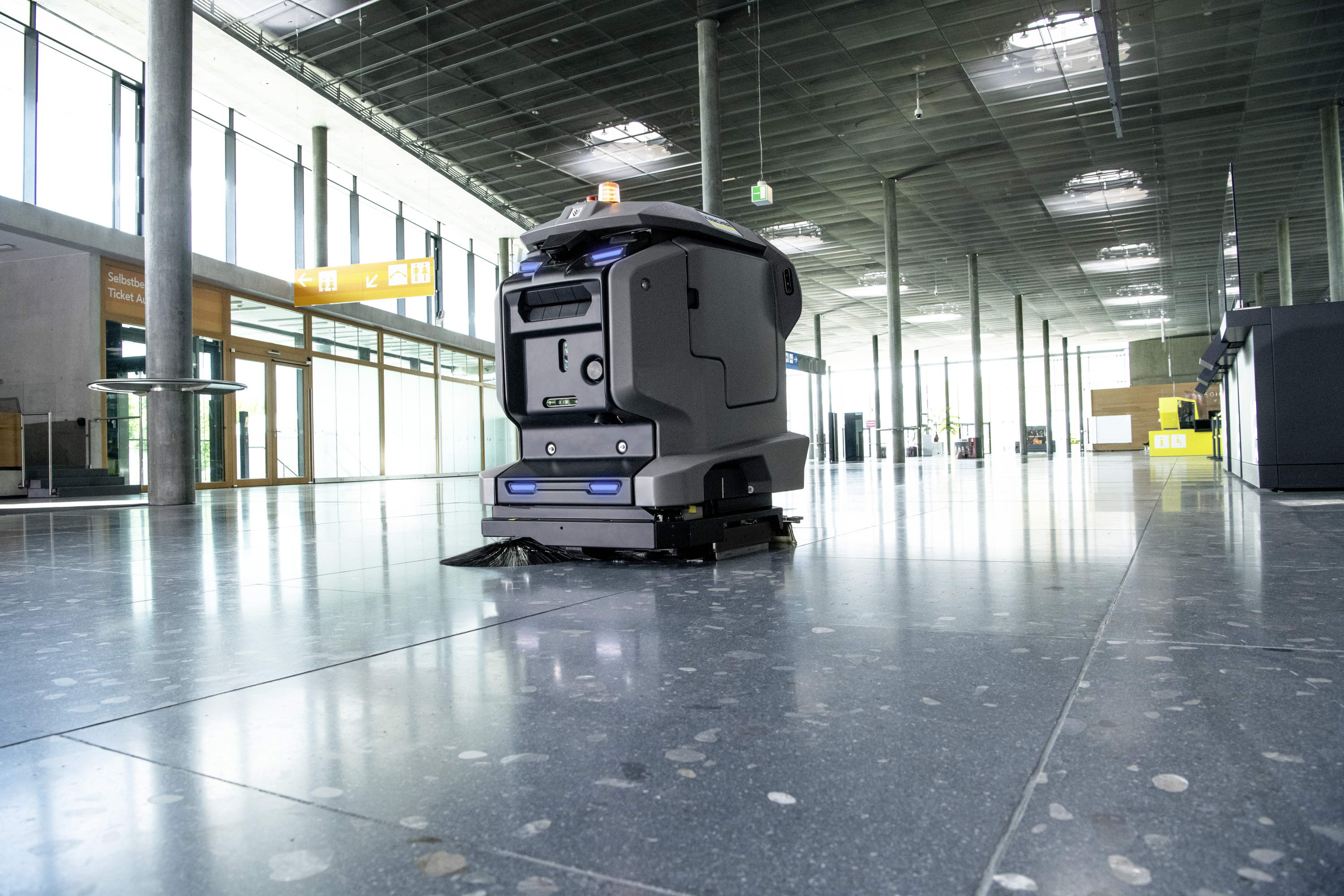 KIRA B 50 llega a México: el robot autónomo de Karcher que redefinirá la limpieza profesional  