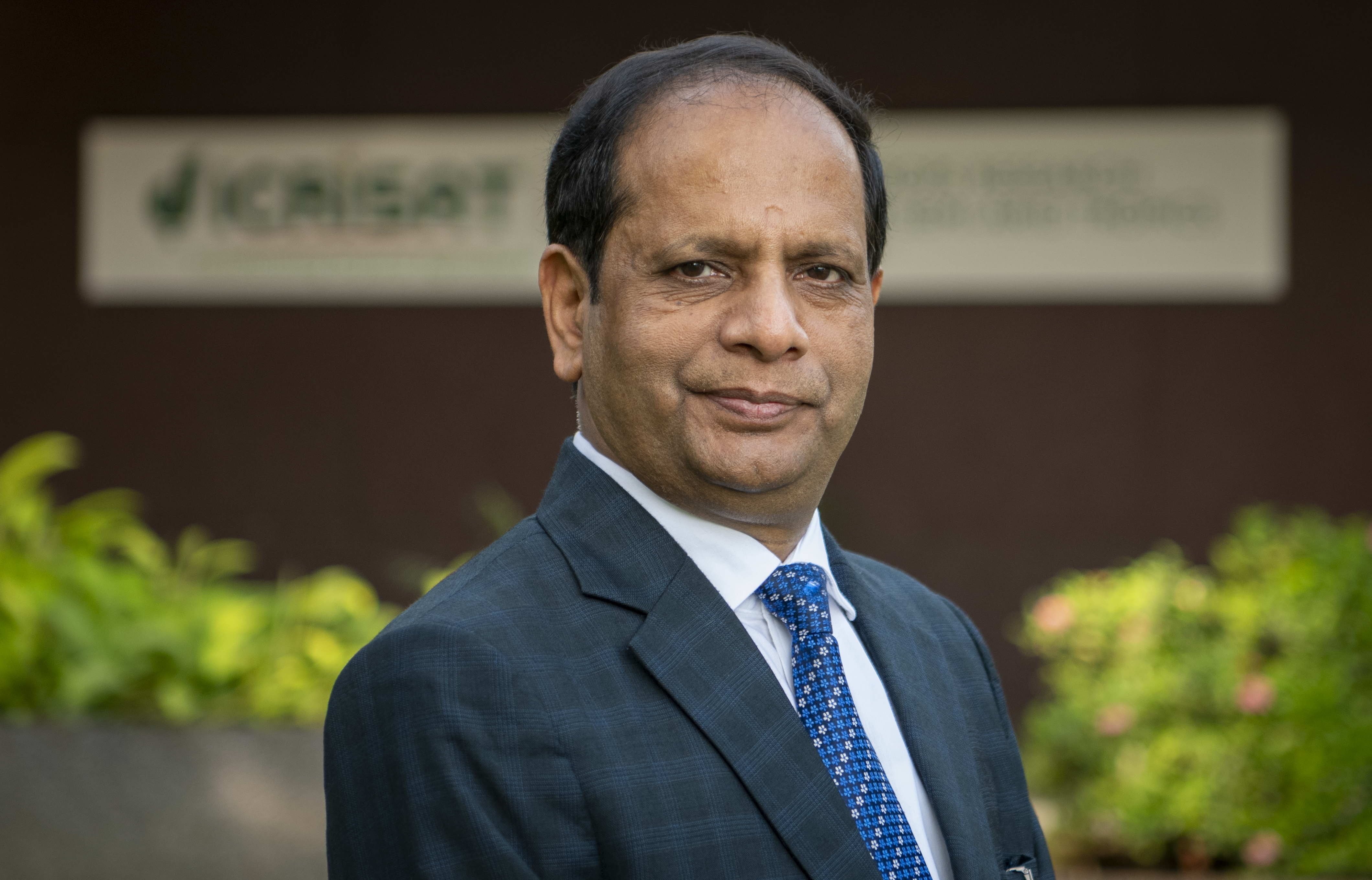 Dr Himanshu Pathak, Director General of ICRISAT and the first national of India to hold the post. Dr Himanshu Pathak, Director General of ICRISAT and the first national of India to hold the post.