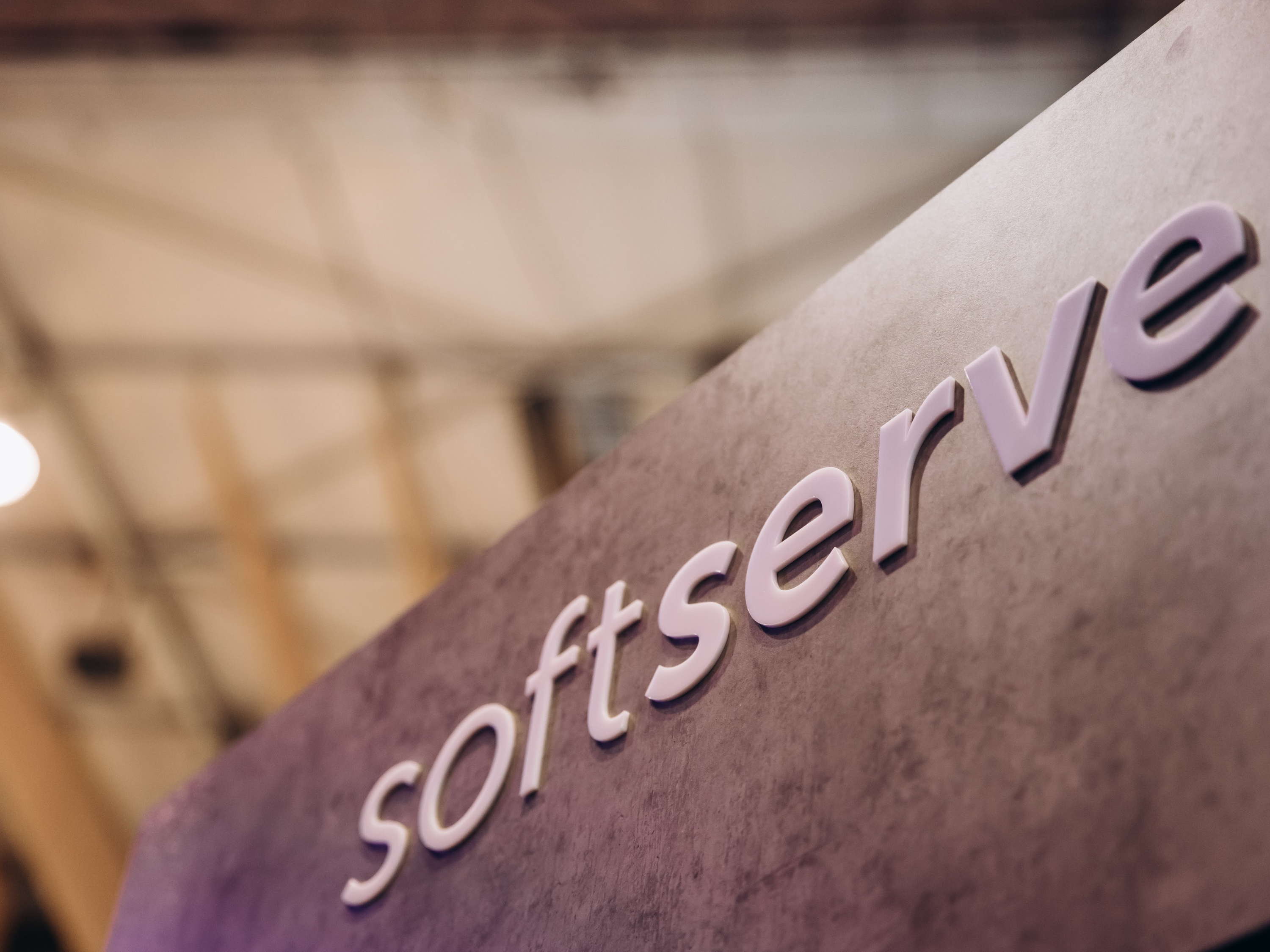 SoftServe lanza soluciones de Gen AI aceleradas con NVIDIA NIM™ Agent Blueprints 