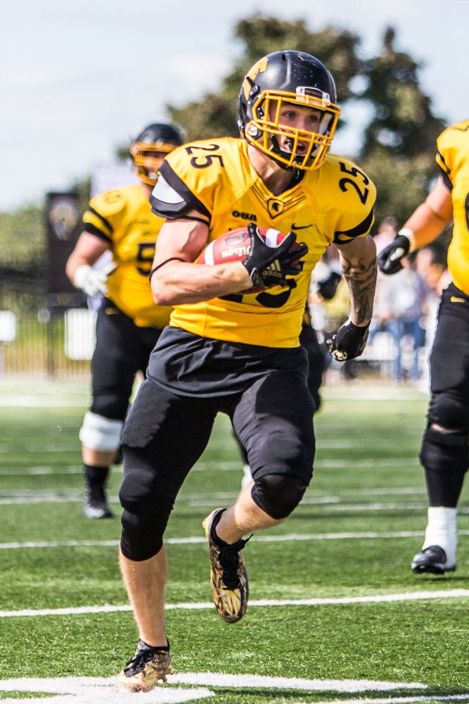 No. 16 - Tyler Ternowski (Jon Halpenny/University of Waterloo)