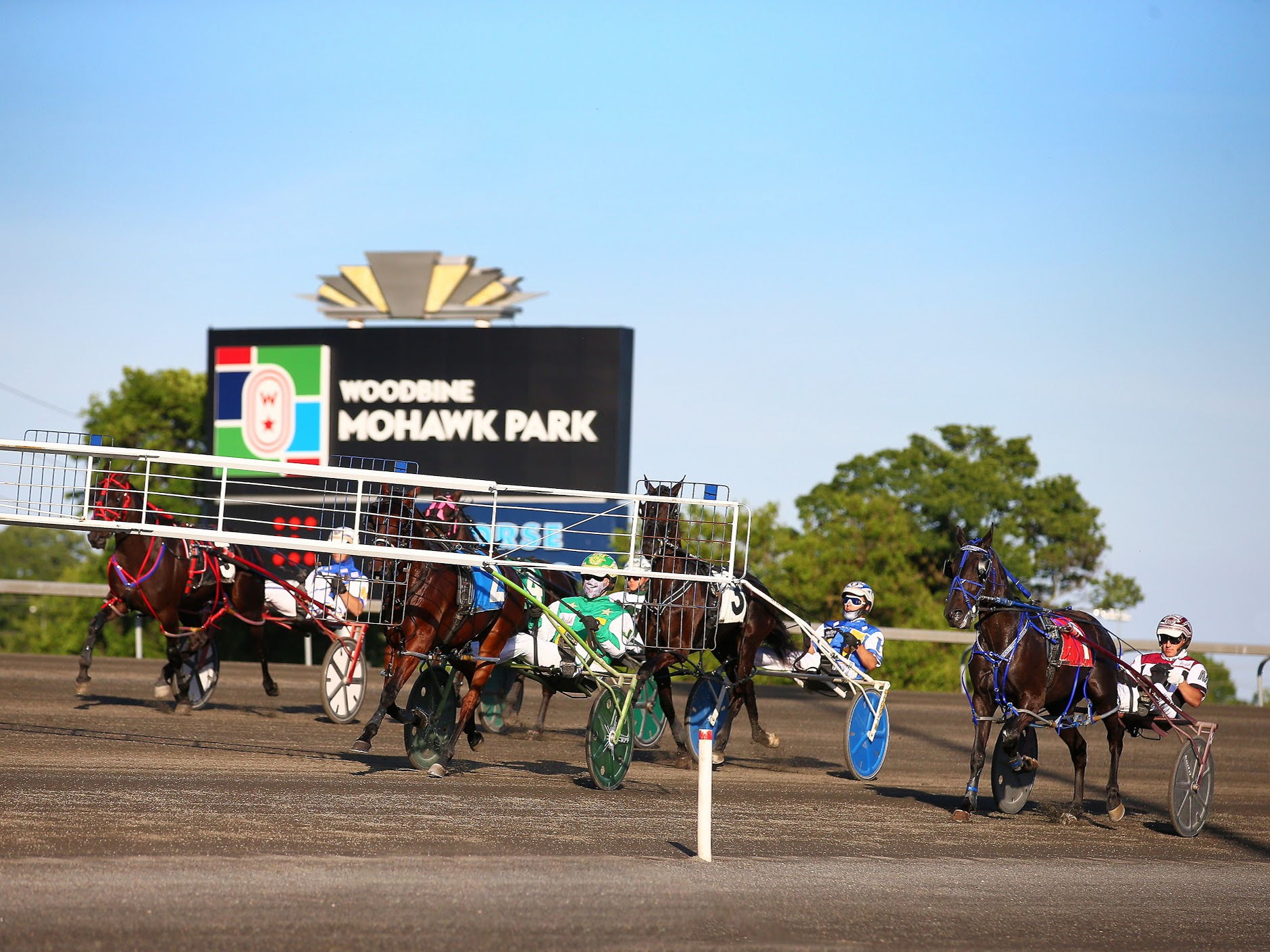Mohawk Entry Box Remains Open for Monday