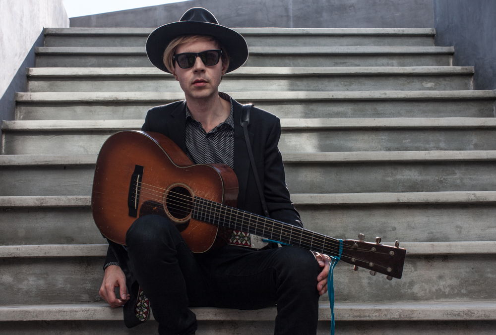 Beck - (c) Colin Finlay