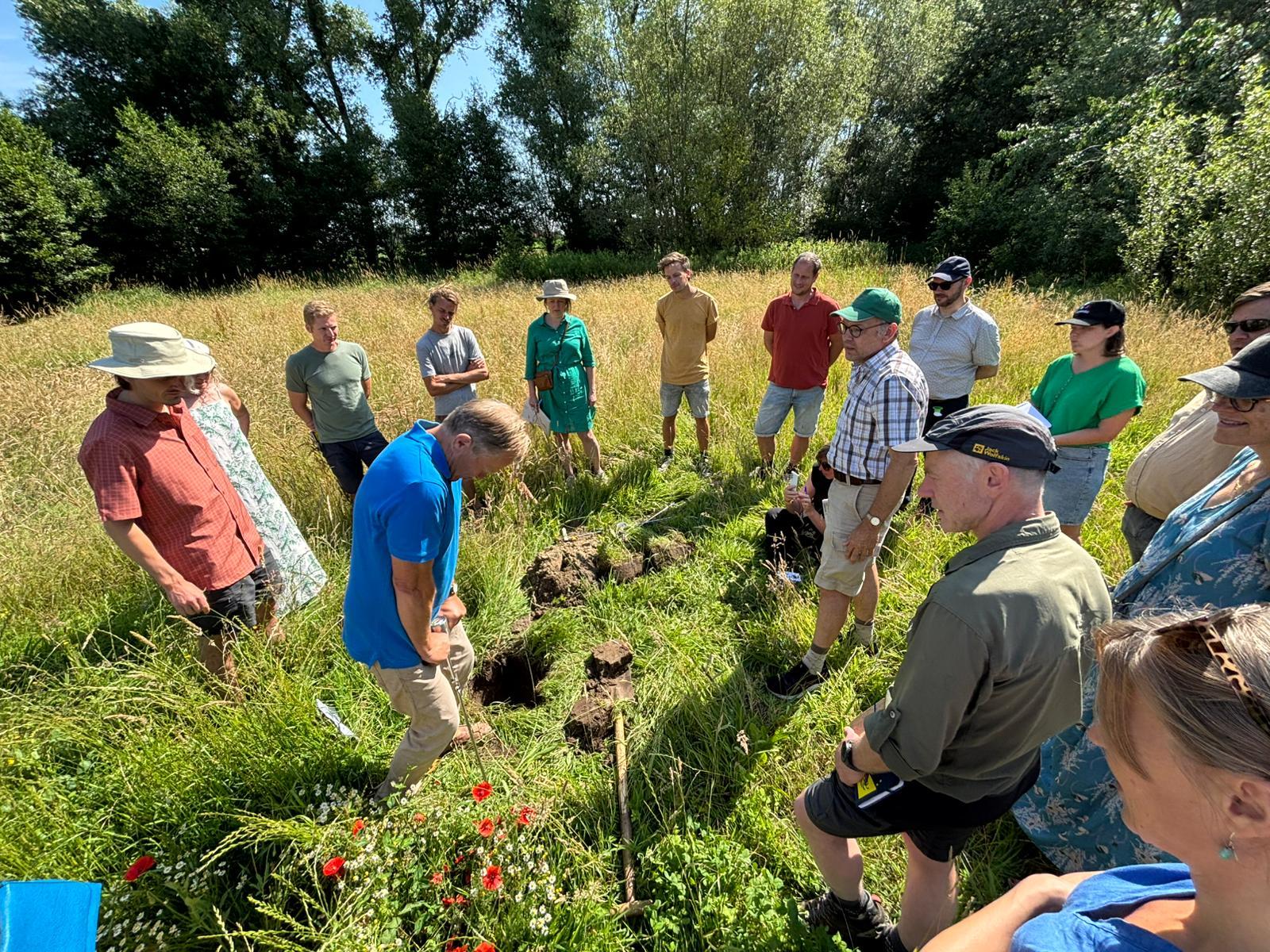 De 9 bodempraktijken voor regeneratieve bodemzorg