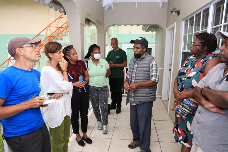 Meeting at the Fond Ces Jacques Community demonstration site
