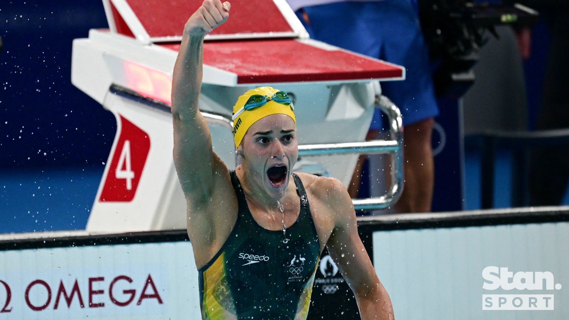 Kaylee McKeown stormed home to win the Women's 100m Backstroke in Olympic Record time.