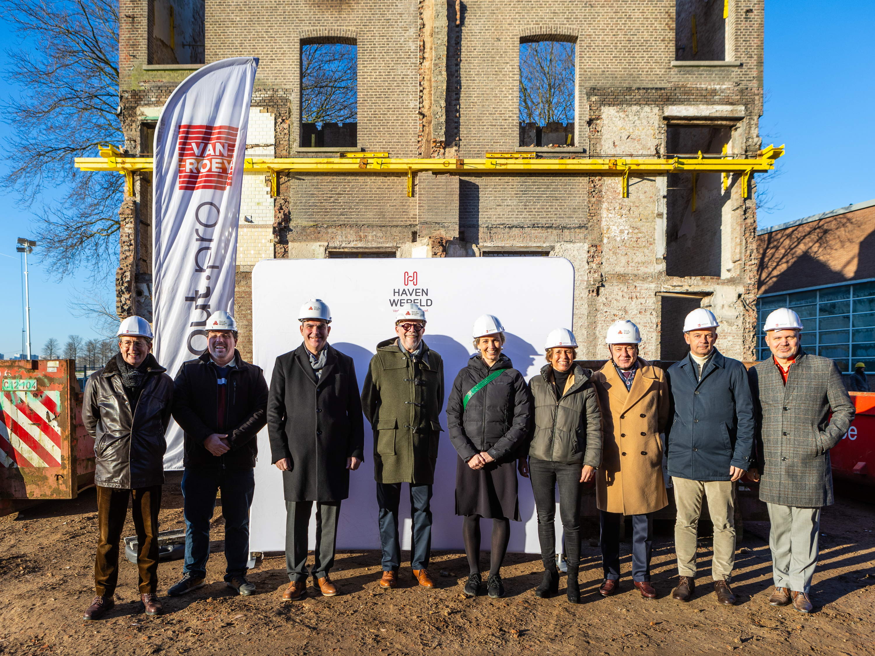 Start bouw Havenwereld: belevingscentrum over de haven krijgt vorm
