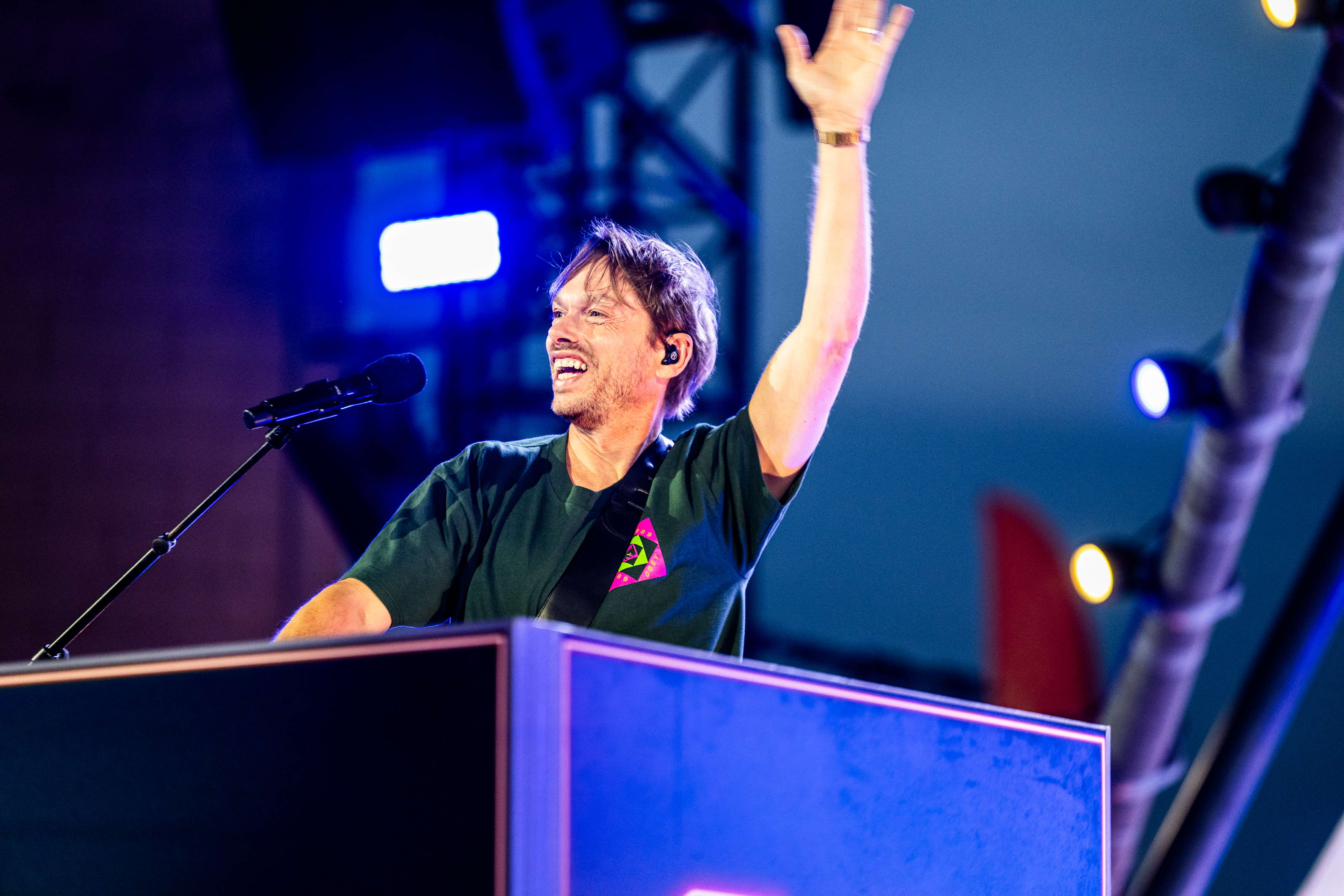 Ook Maksim, K3 en Regi & Friends sluiten Tien Om Te Zien af met een miniconcert