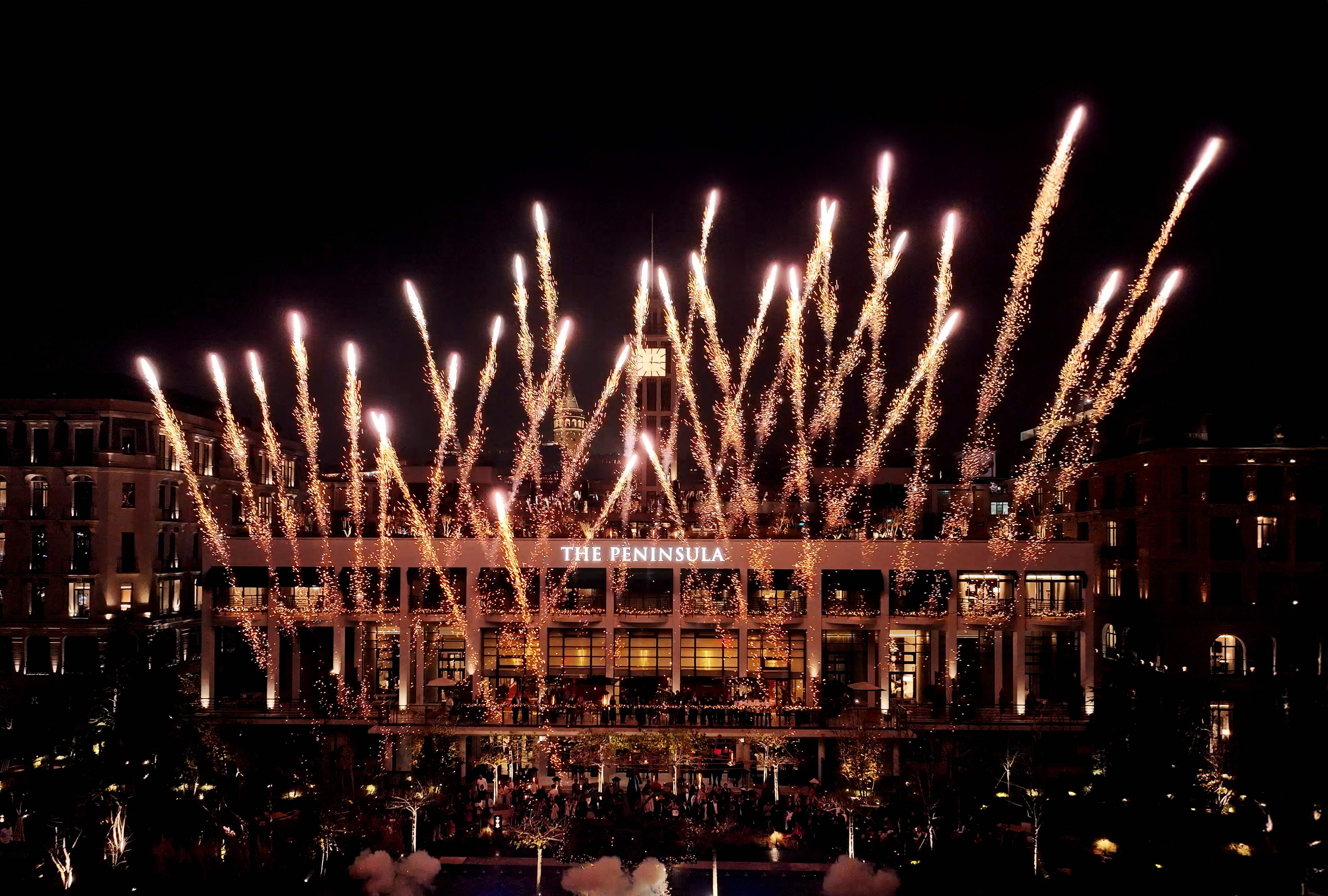 Con tradiciones atemporales y celebraciones llenas de alegría, The Peninsula invita a sus huéspedes de todo el mundo a sentirse “en casa” durante las fiestas