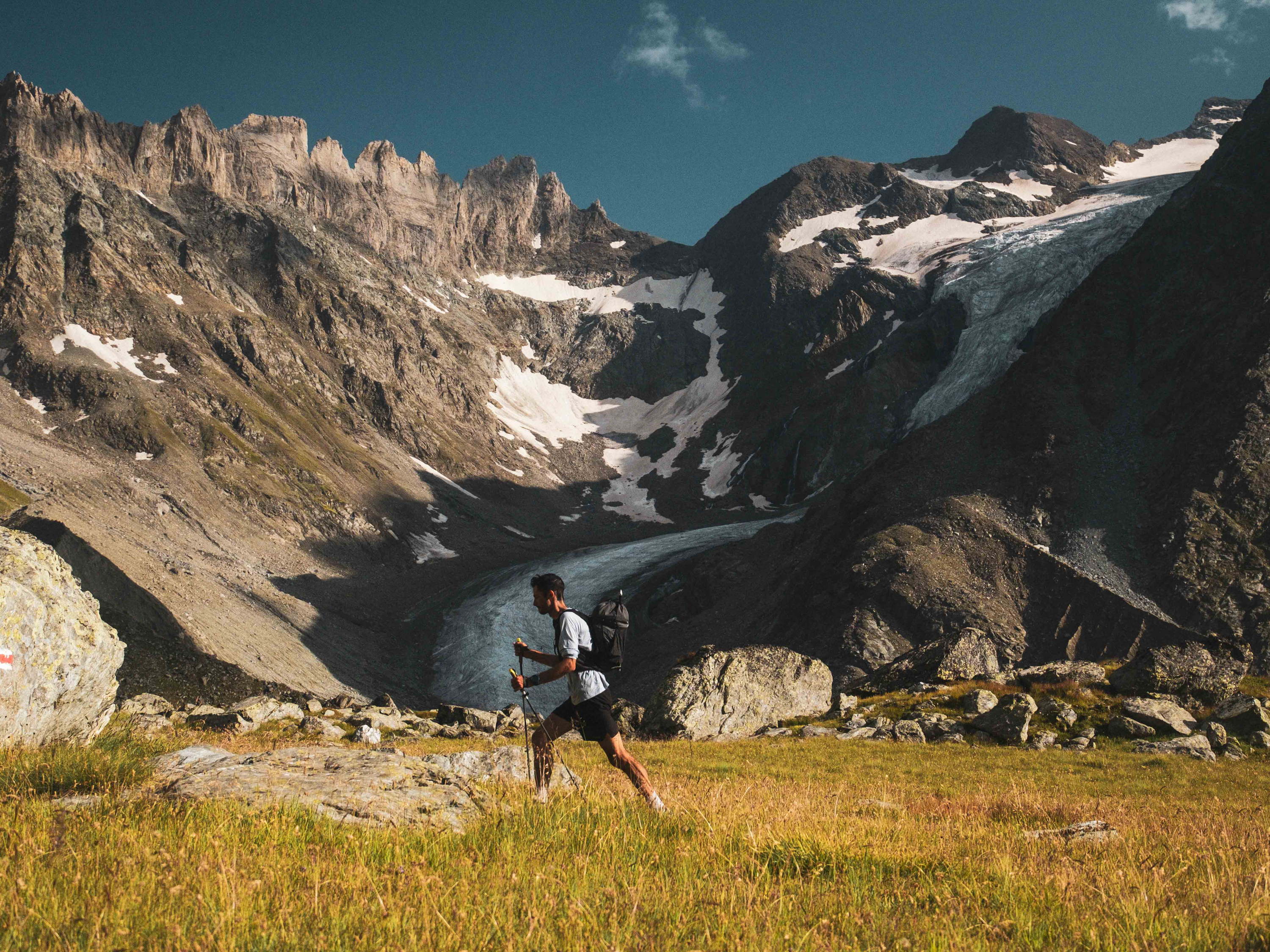 Kilian Jornet anuncia "States of Elevation", una travesía que conecta los picos de 14,000 pies (4.267m) de Estados Unidos