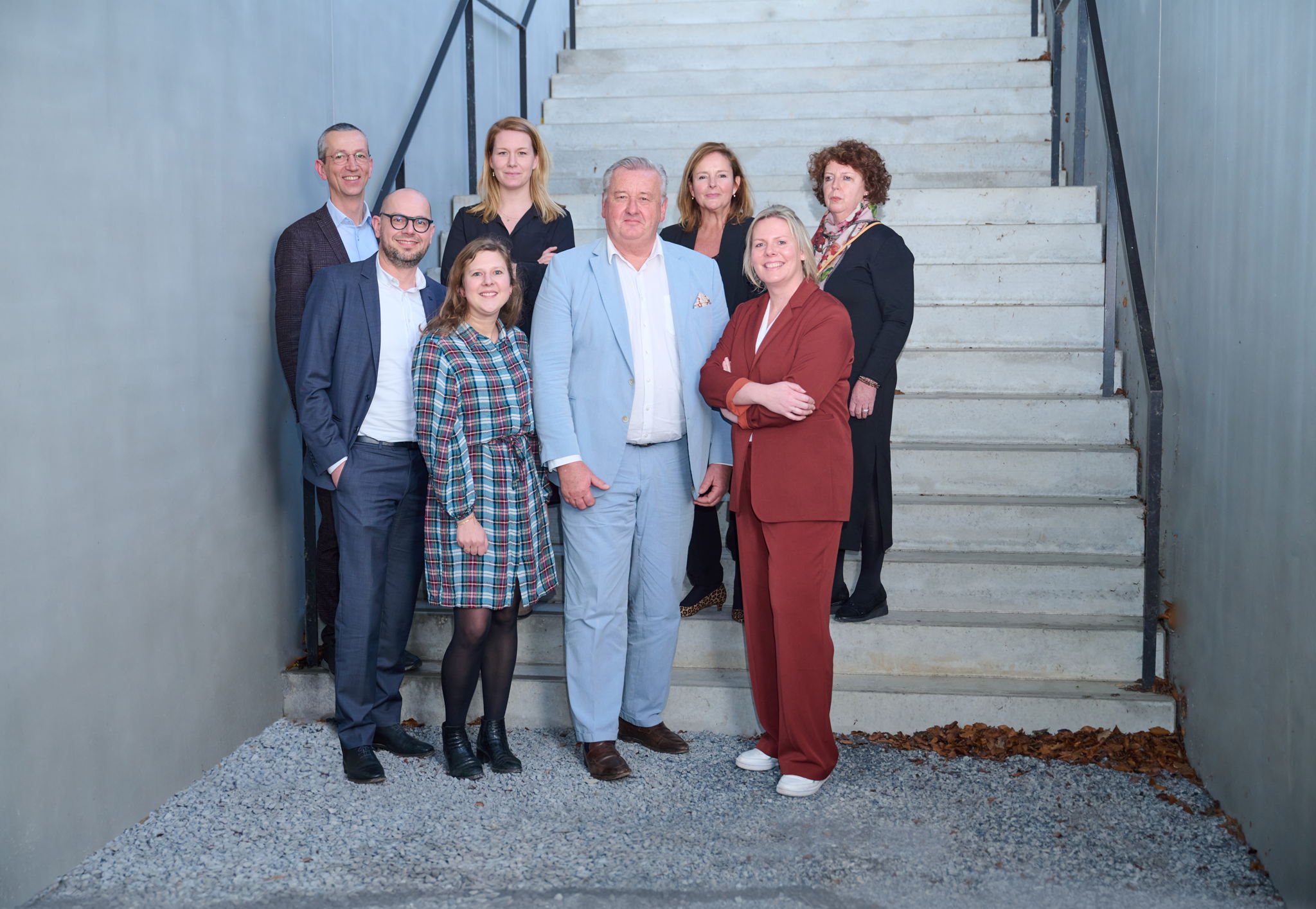 Van links naar rechts: Filip Dewaele, Kurt Vermandel, Lynn Cooreman, Olivia Laporte, Frank Laporte, Ingrid Goffaux, Sofie Spriet en Dominique Goffaux.
