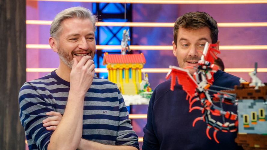 Wie bouwt de hoogste toren in LEGO Masters En welk team moet als eerste de wedstrijd verlaten