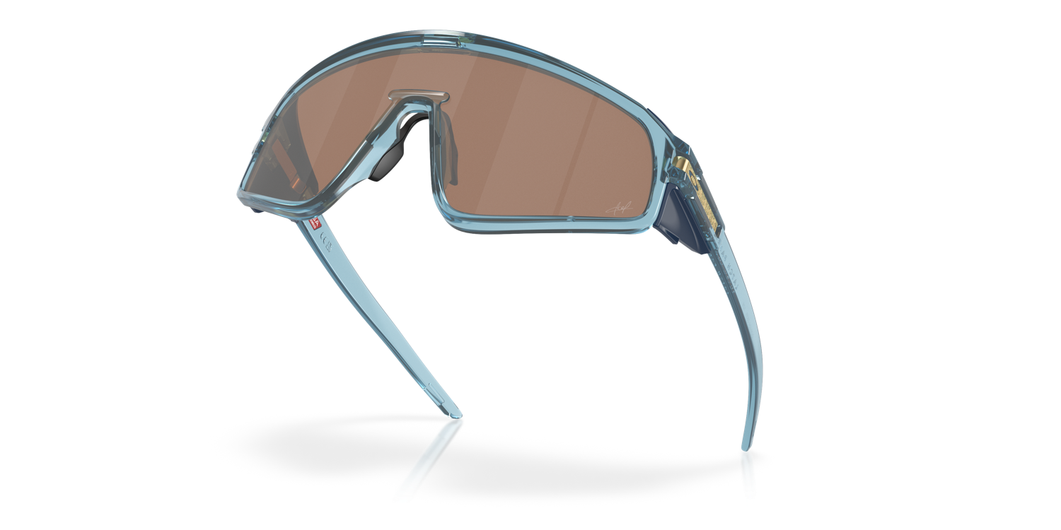 OAKLEY KYLIAN MBAPPÉ SIGNATURE SERIES LATCH PANEL FRENCH BLUE W/ PRIZM TUNGSTEN