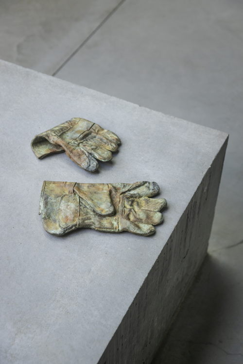 Camille Henrot, La Pause, 2016 © ADAGP Camille Henrot. Courtesy of the artist, kamel mennour and Hauser & Wirth. Photo: Ans Brys