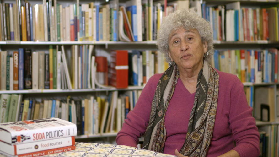 Panorama: De Mmmmmmelkstrijd - Marion Nestle - (c) VRT
