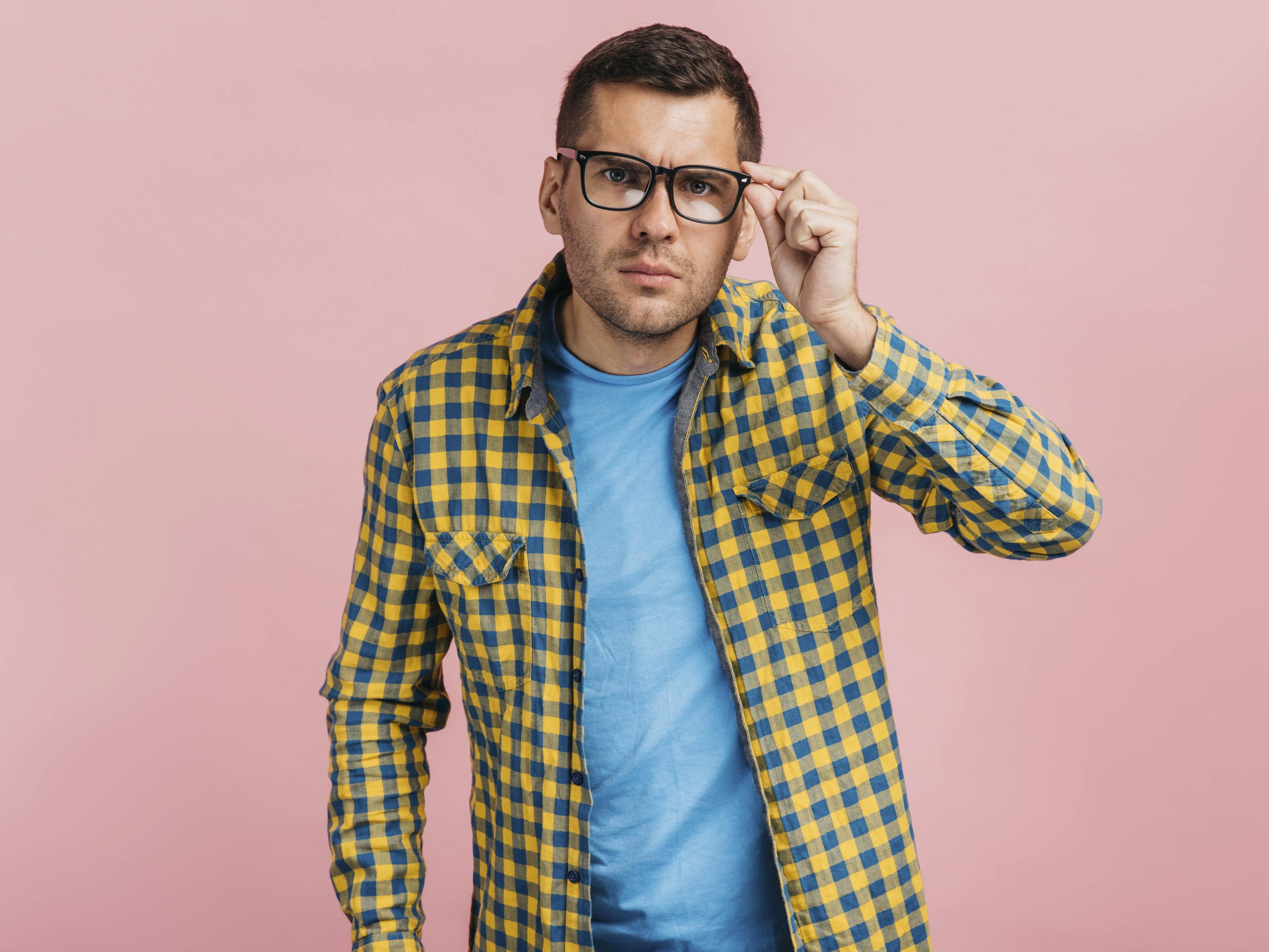 Antwerp start-up builds smart glasses to help neurodivergent users decode social cues
