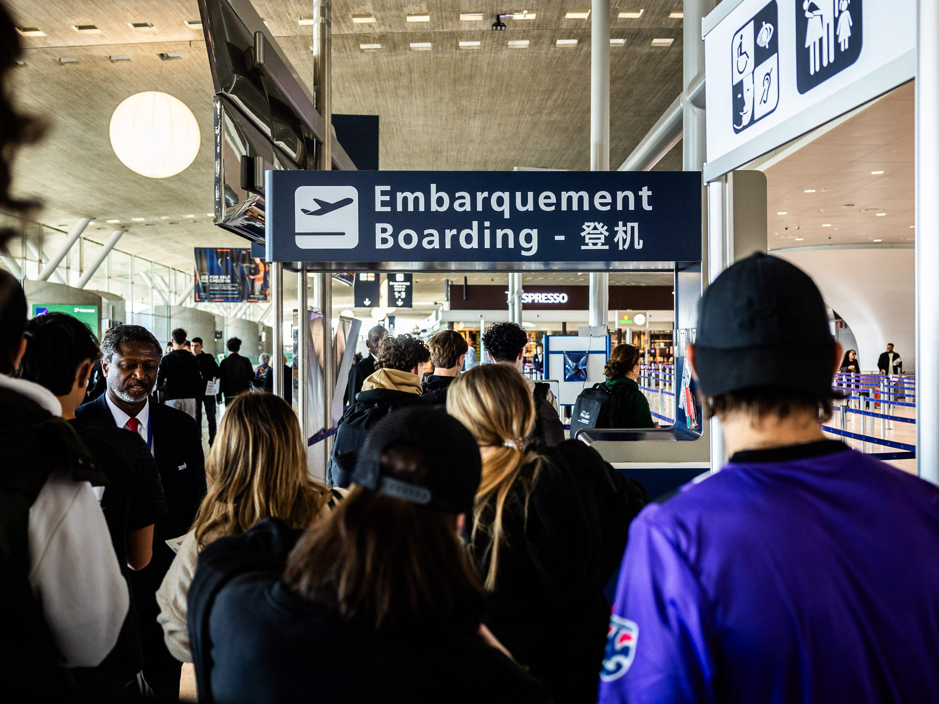 Record number of passengers at European airports in first half of 2025