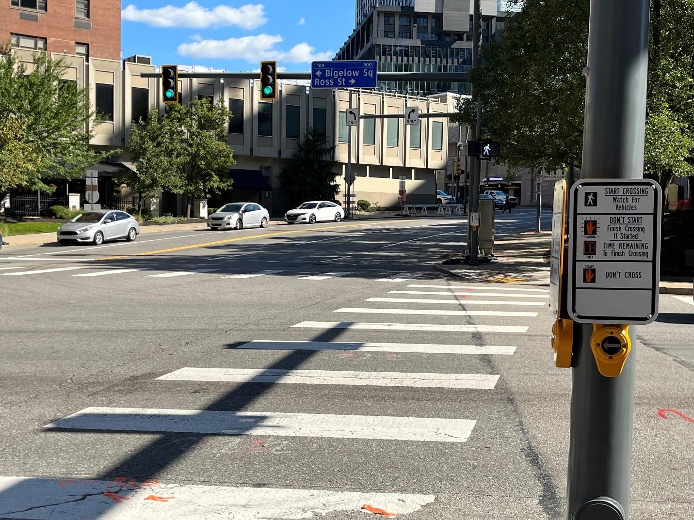 New traffic signals recently activated at Sixth Avenue and Ross Street New traffic signals recently activated at Sixth Avenue and Ross Street