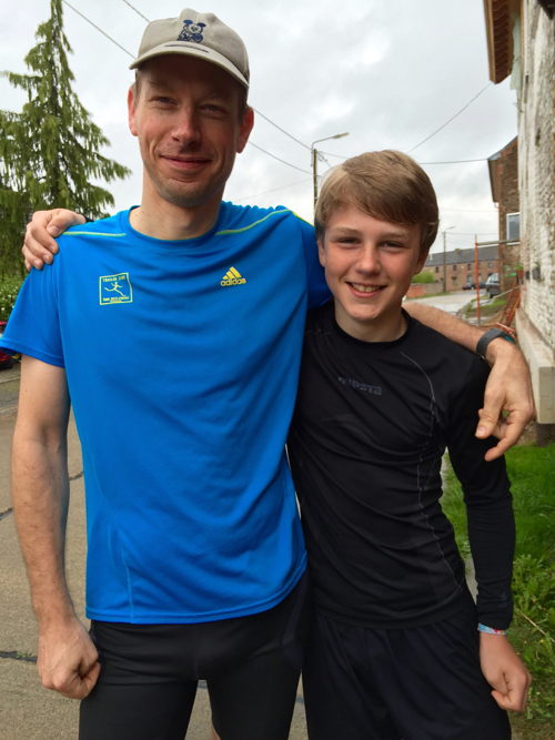 Théo et son papa Frédéric.