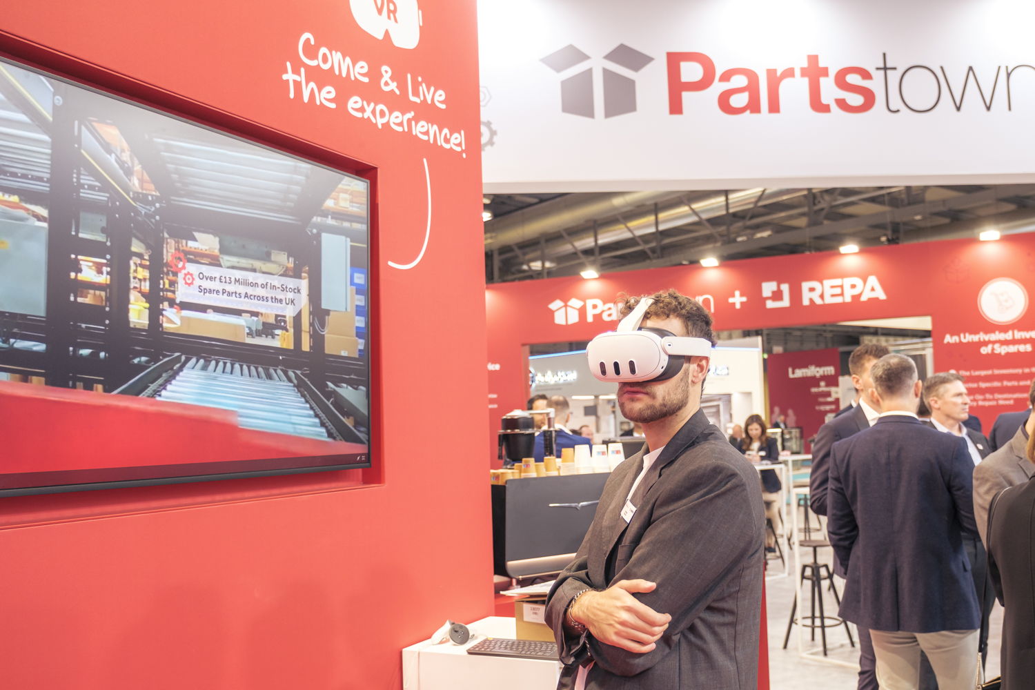 VR Experience at the REPA&PartsTown Booth at Host