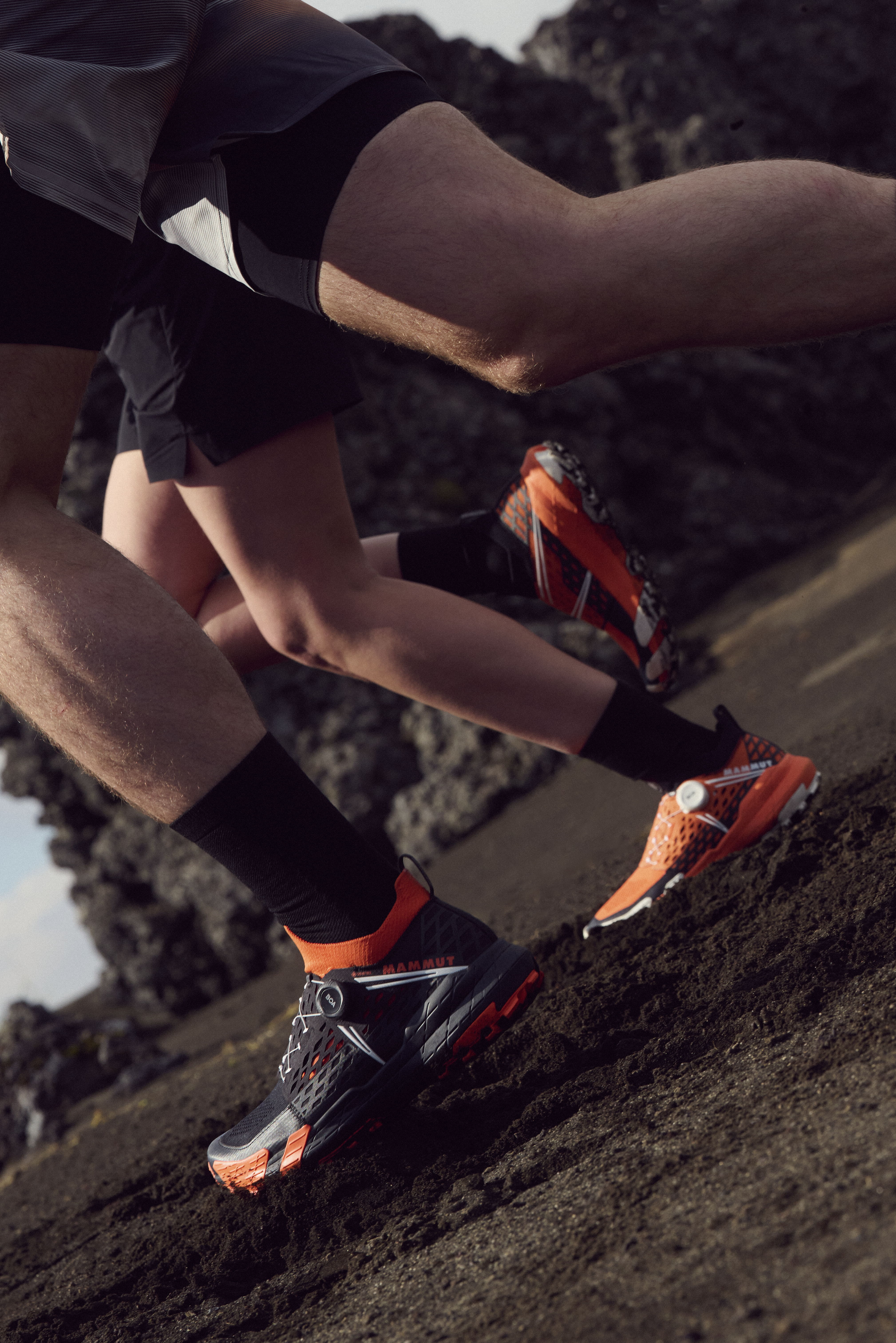 Moving fast and light with the Aenergy TR BOA® Mid GTX. (©Mammut Sports Group AG)