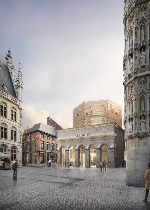 De achthoekige vorm van het nieuwe volume verwijst naar de vorm van de torens van het stadhuis, van het Tafelrond en van de Sint-Pieterskerk.