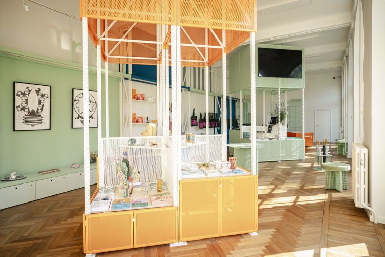 Visitor Pavilion with museum shop - Photo: Tom Cornille 