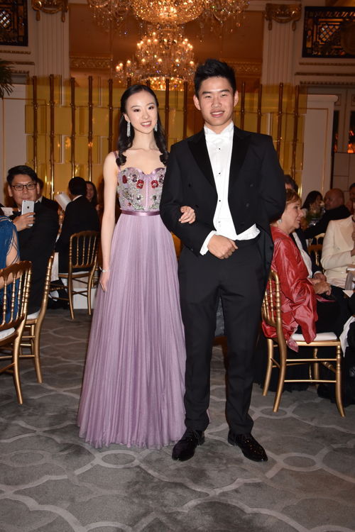 Yu Hang (in Alexander McQueen and jewelry by Payal New York) with her cavalier Sifan Liu, Photo by Jean Luce Huré