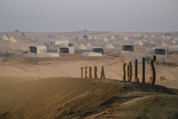 Preview: Tomorrowland opent de deuren van woestijnoase Terra Solis in Dubai