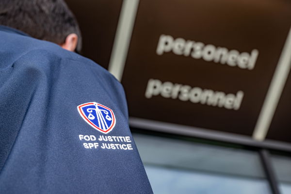 Belgian prison staff strike over overcrowding