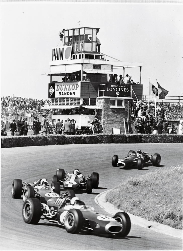 LONGINES_2022_ULTRACHRON_Grand_Prix_automobile_de_Hollande_24_7_1966_à_Zandvoort