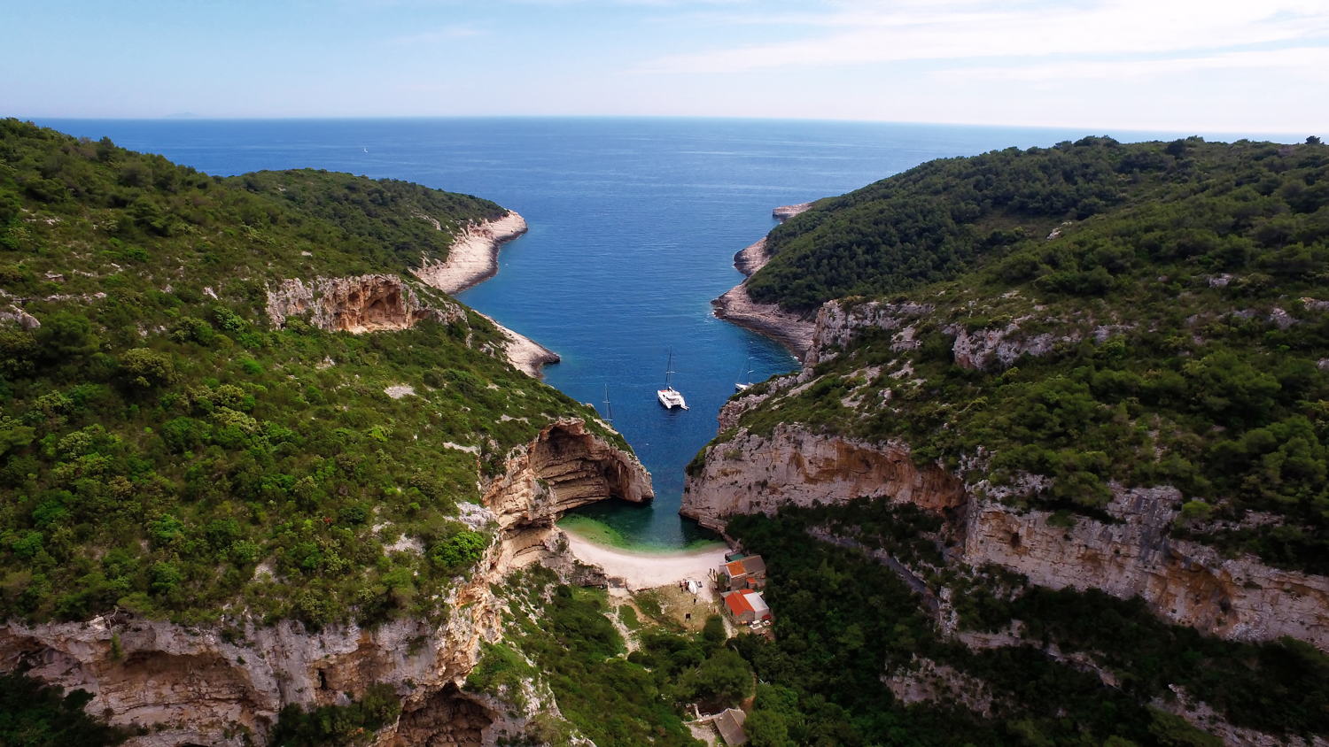 Vis - Stiniva (c) Ivo Biocina