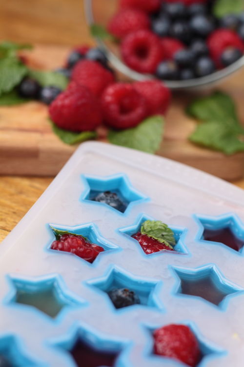 Starry Ice Cubes