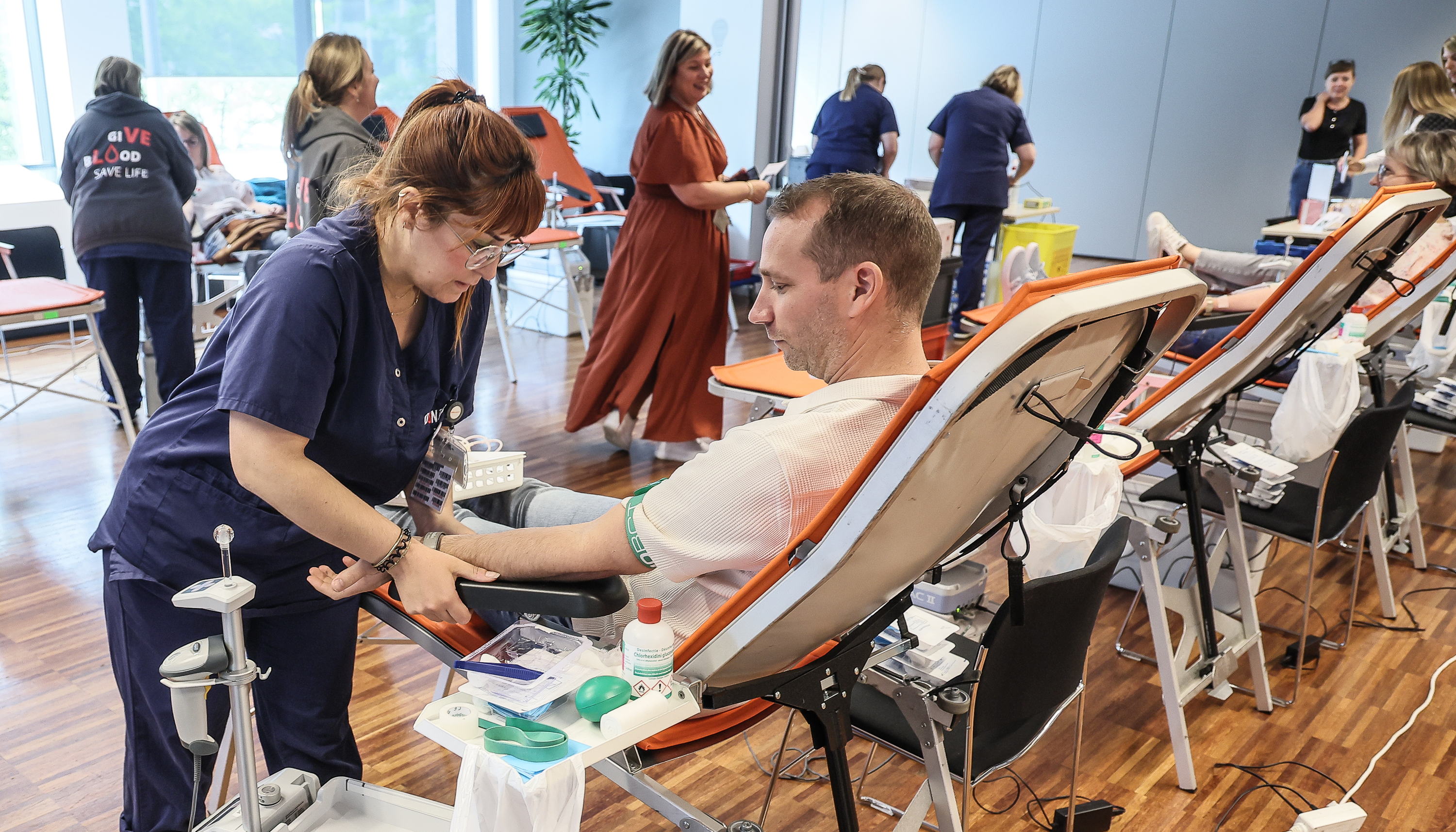 Bloedinzameling: Meer dan 250 werknemers van AG dragen deze week hun steentje bij 