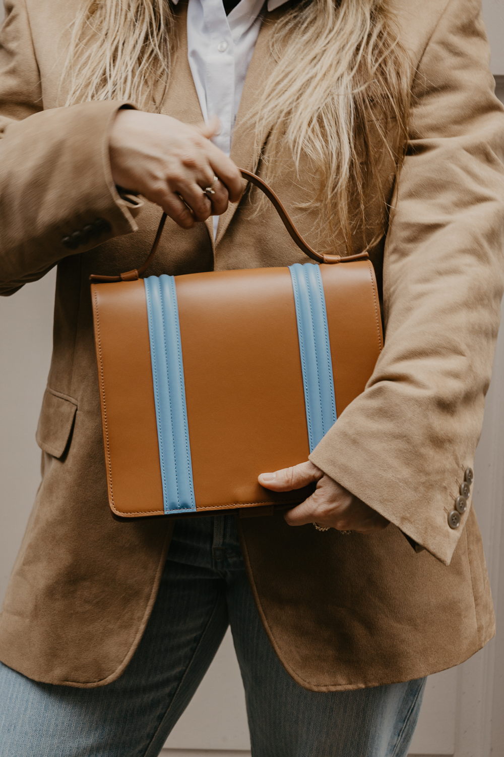 Mieke Dierckx_Doublé cognac bleu ciel €475 (3)