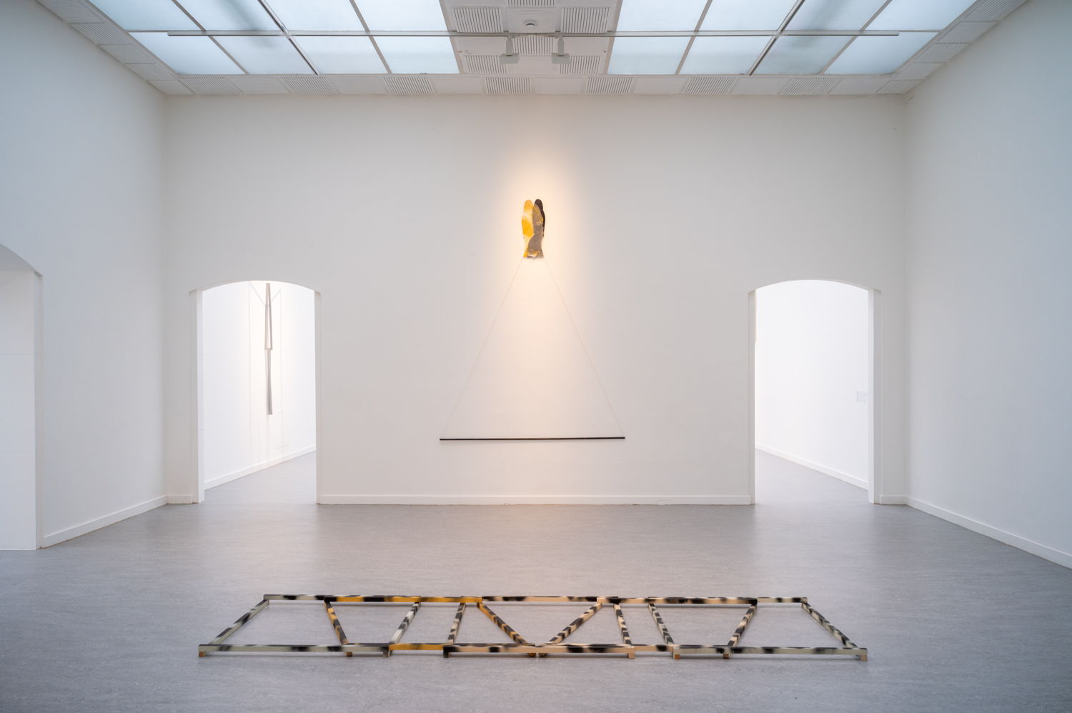 Daiga Grantina : Quatre Faces d'une Ombre, vue de l'installation par Toan Vu-Huu.