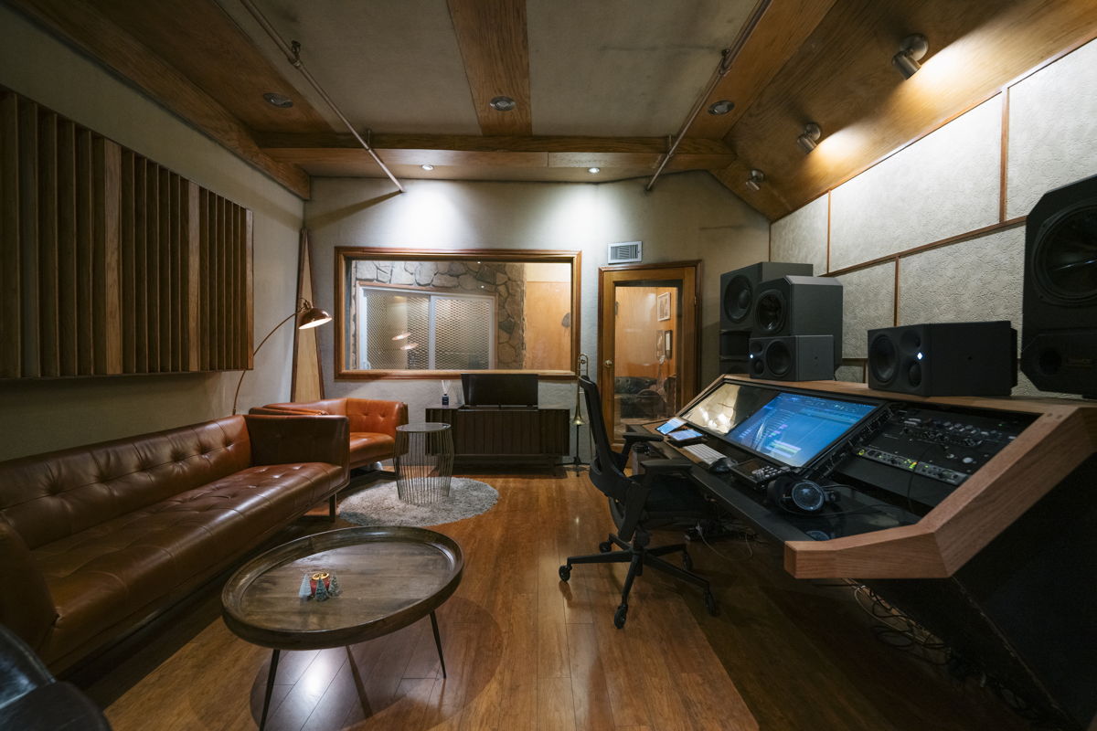 Built to evoke a lounge-like environment, Walt Randall hand built his first studio, Brown Sugar, in the early 2000s while living in the room’s closet to make ends meet.